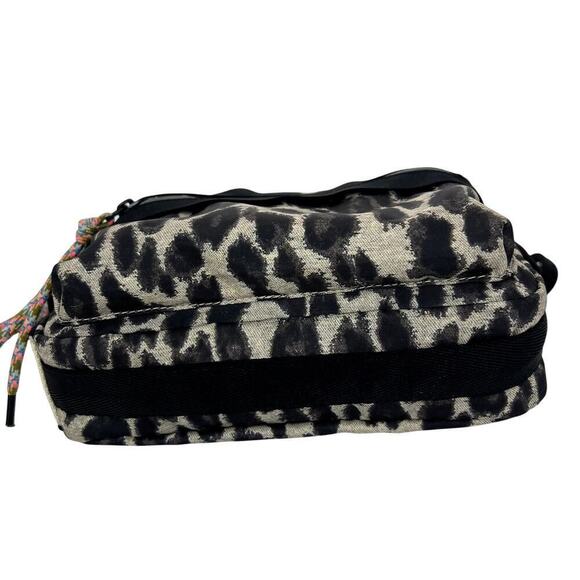 Rebecca Minkoff Downtown Nylon Camera Bag Leopard Print Crossbody Gray Black NEW - Picture 7 of 12